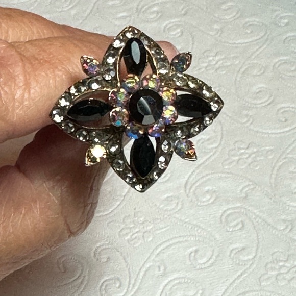 SNK SWAROVSKI Crystal Hair Pick - Picture 7 of 7